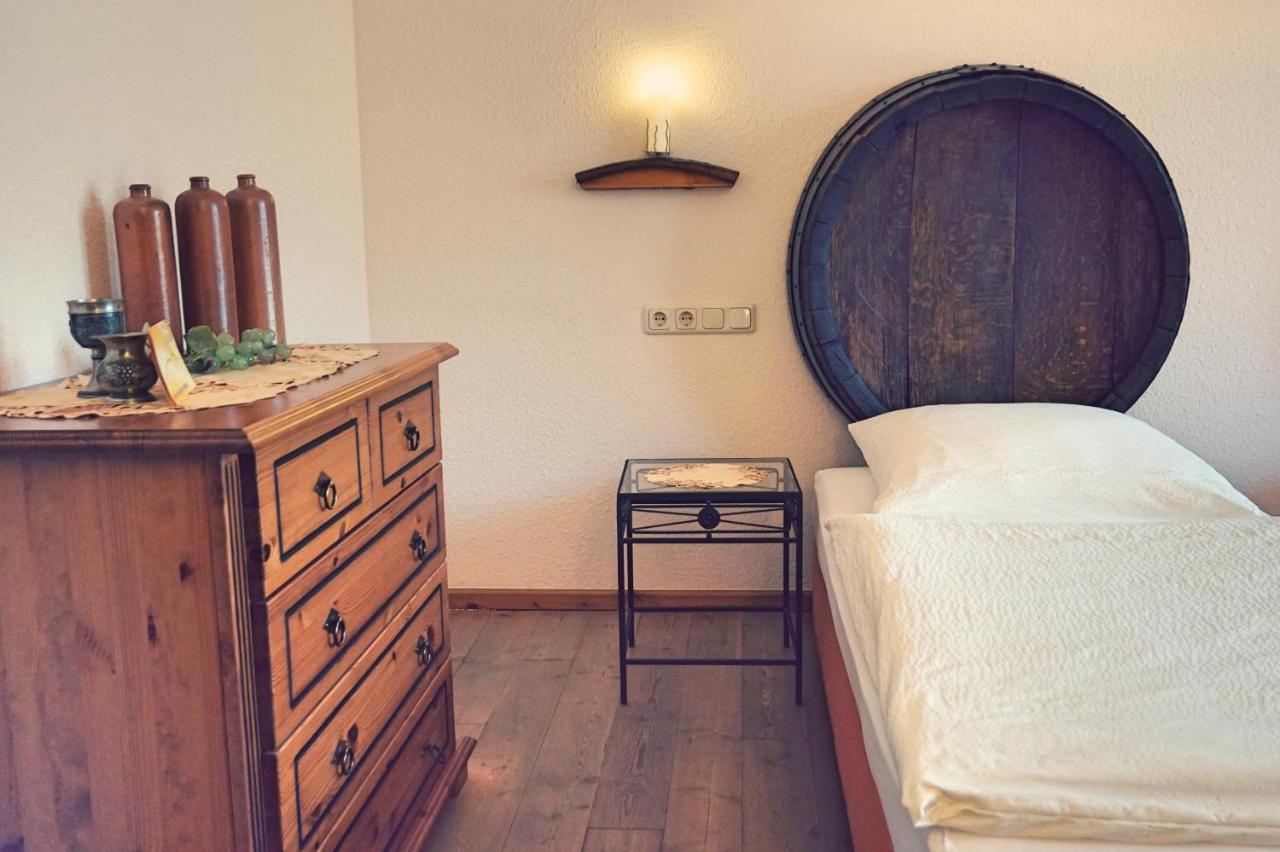 Gaestehaus Zum Goldberg Dorsheim Extérieur photo